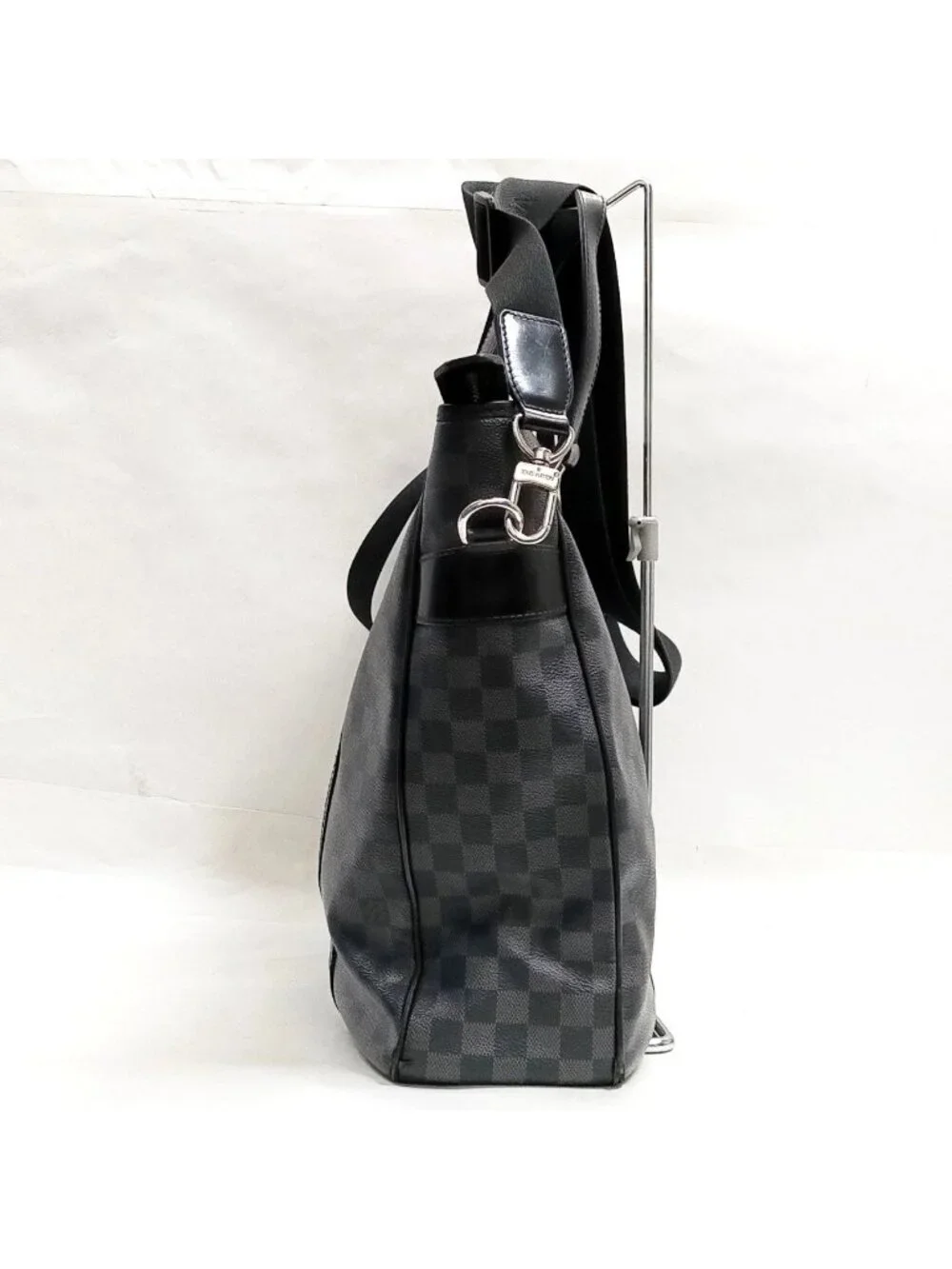 $2995 Auth. LOUIS VUITTON Made in FRANCE Damier Graphite Tadao Tote Shoulder Bag